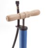 Pompa base plastica blu manico legno L500